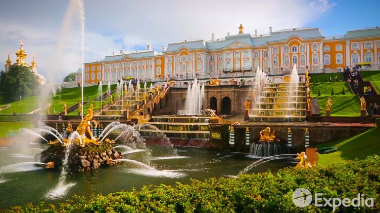 St. Petersburg Video Travel Guide | Expedia